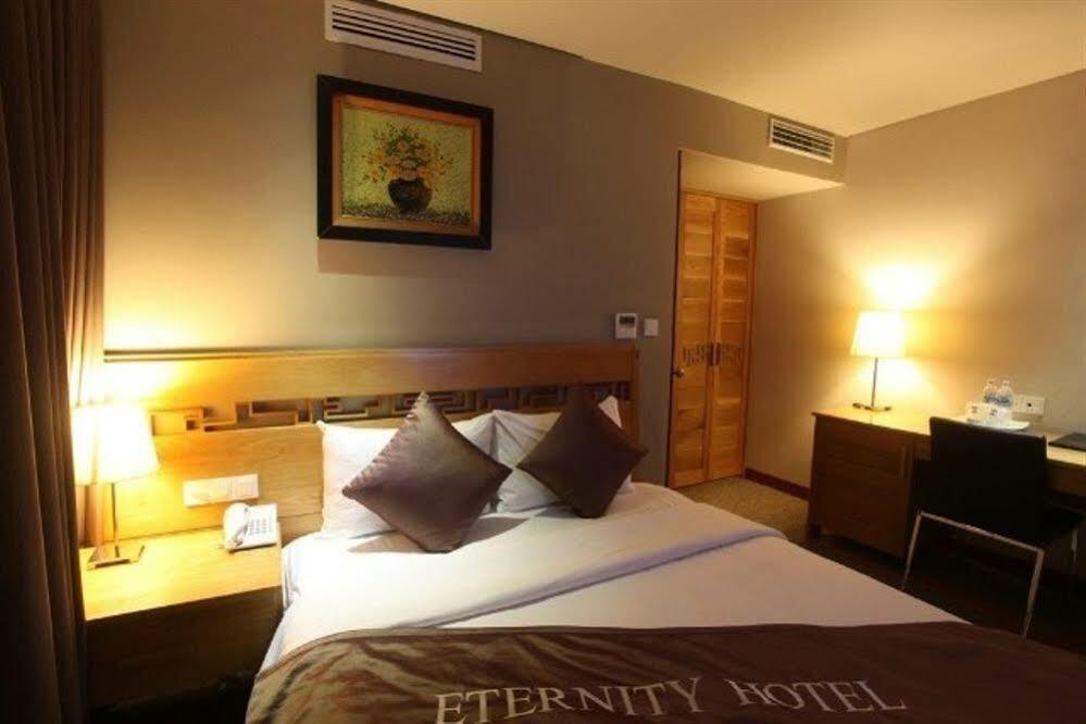 Hanoi Eternity Hotel Bagian luar foto