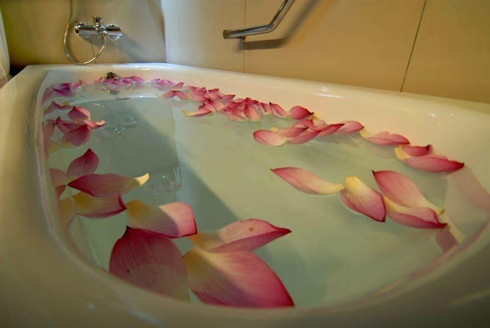 Hanoi Eternity Hotel Bagian luar foto